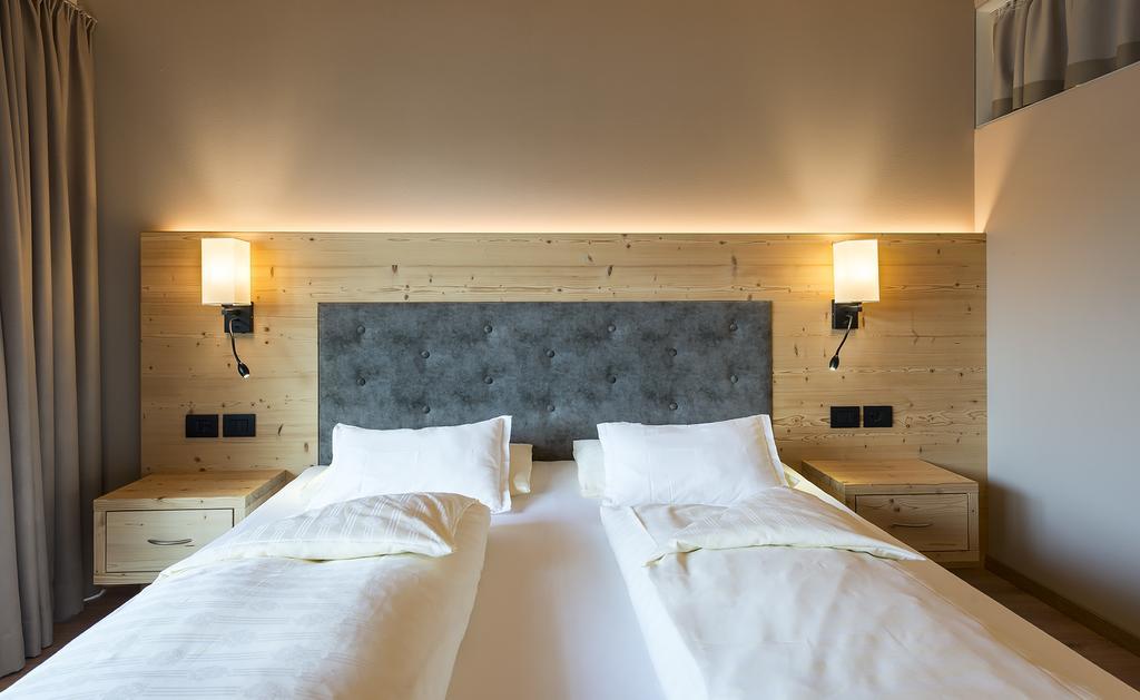 Hotel Cavallino Badia  Buitenkant foto