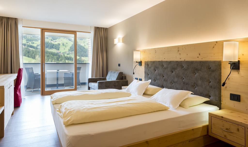 Hotel Cavallino Badia  Buitenkant foto